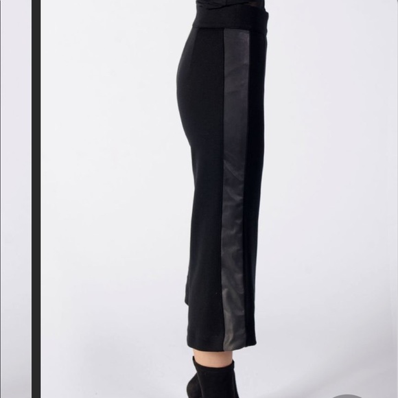 BGBC Cropped Tuxedo Pants / Culottes - Picture 10 of 10
